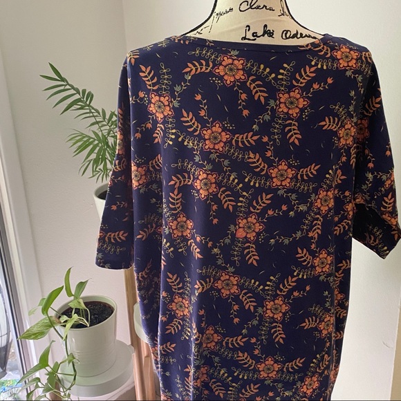 LuLaRoe | Floral Tunic - Picture 3 of 4